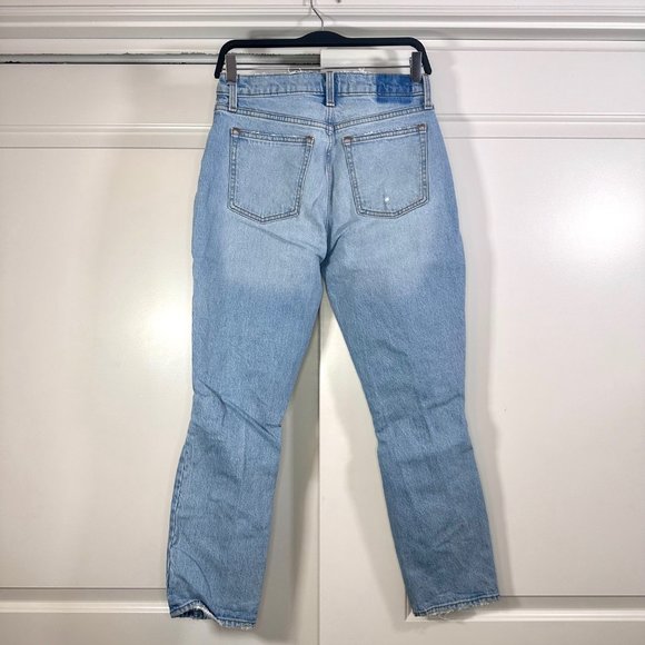 Abercrombie & Fitch Mom High Rise Distressed Ripped Knees Light Wash Jeans 27 - Picture 4 of 11
